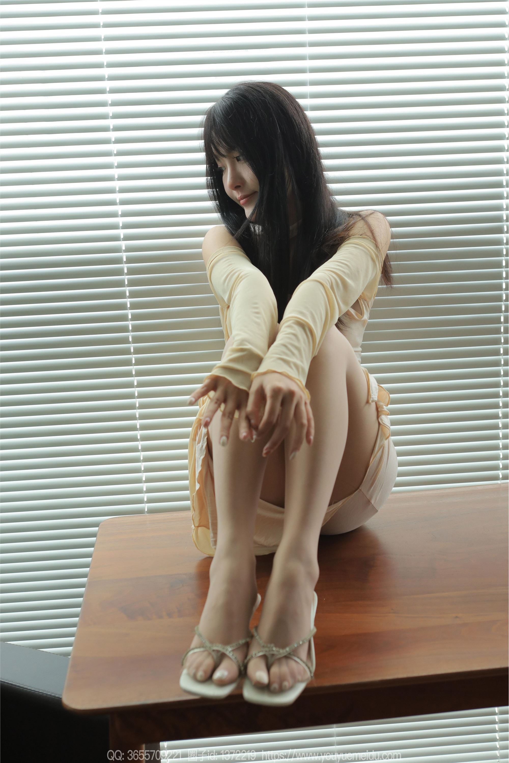 IESS异思趣向  2024.02.23 丝享家 1672 婉萍《黄色包臀裙（上）》